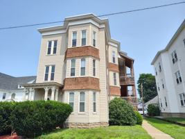 featured image of 487 Cartier St