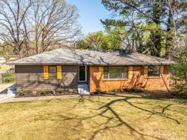 featured image of 2901 Independence St