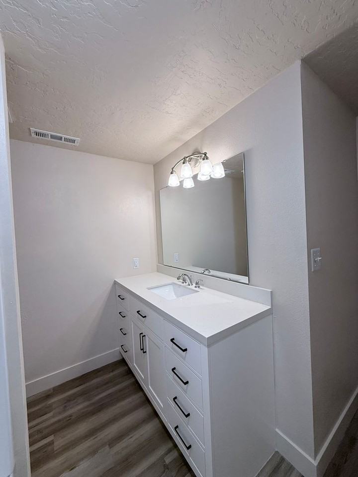 236 Quail Ridge Dr #6 - Photo 3 of 14