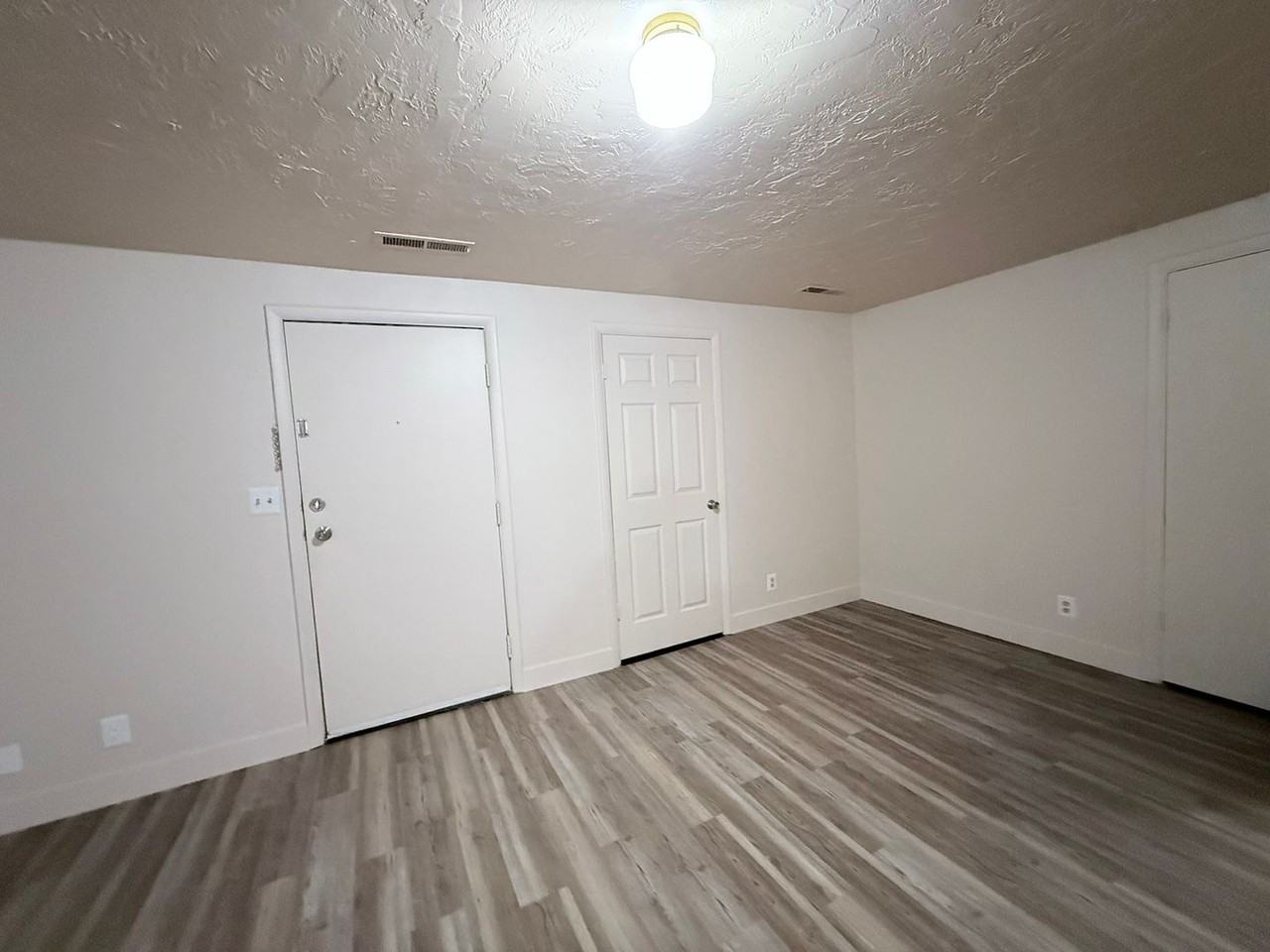 236 Quail Ridge Dr #6 - Photo 5 of 14