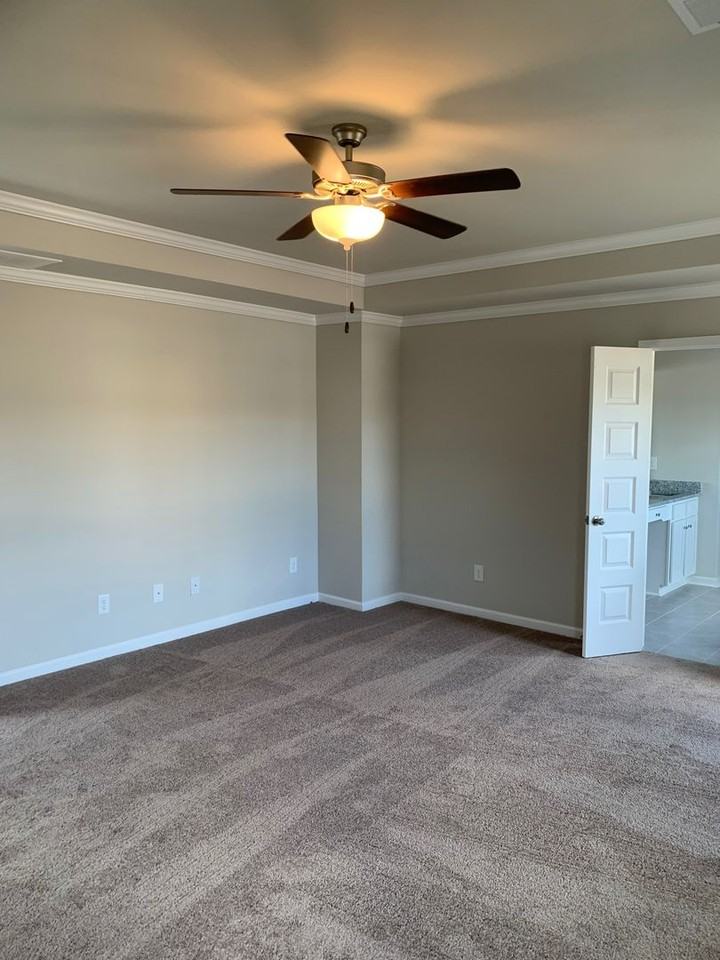 2374 Ticonic Rd - Photo 6 of 8