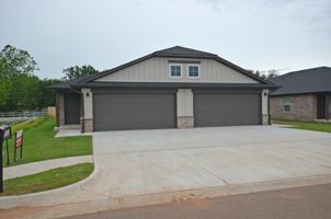 featured image of 11209 Howard Dr