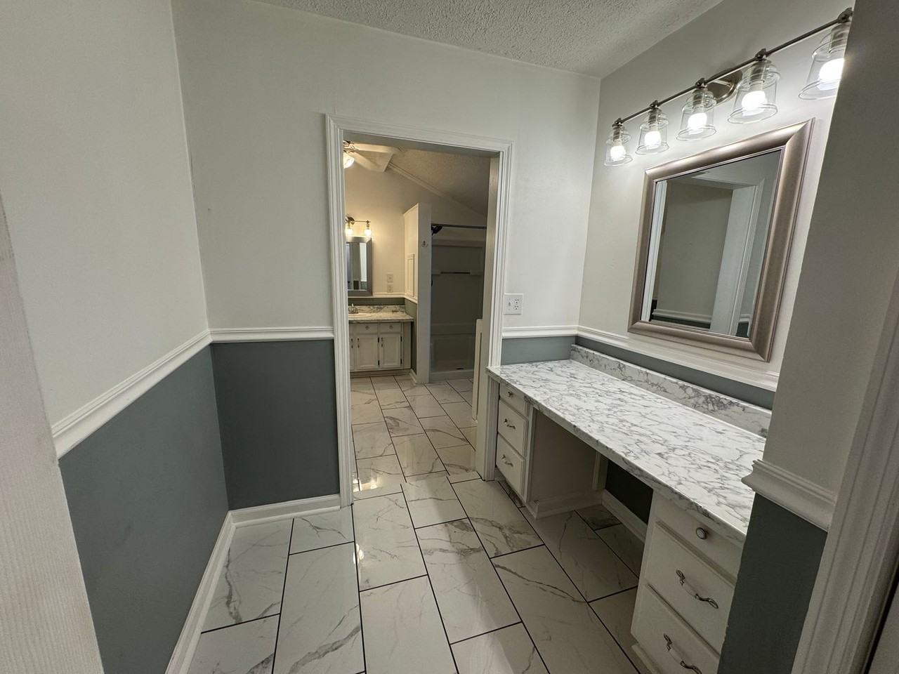 111 Althea St - Photo 3 of 18