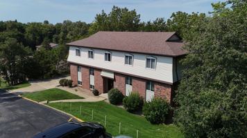 featured image of 401 Clayton Dr