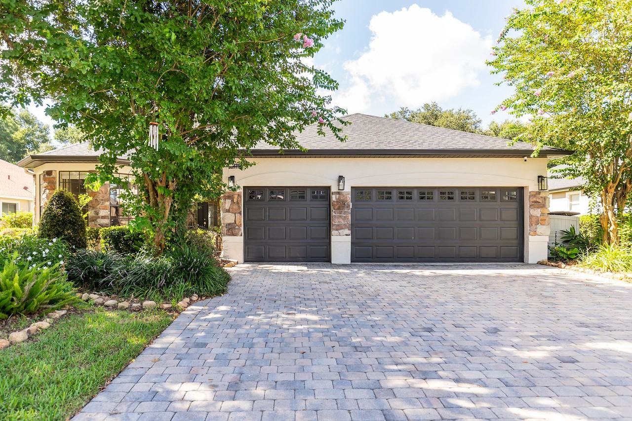 3961 Knott Dr - Photo 2 of 25