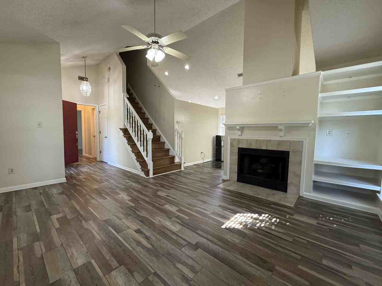 2270 Kings Creek Ln - Photo 4 of 14