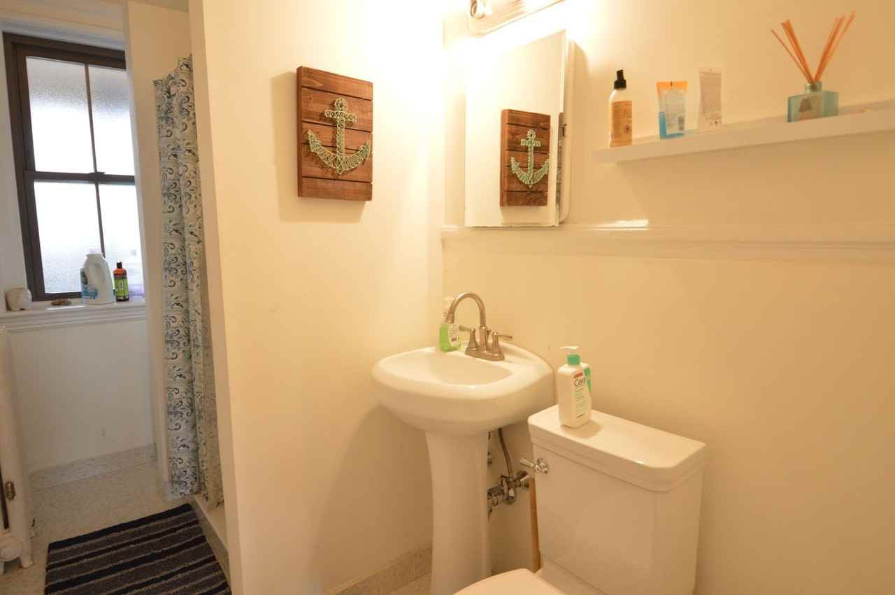 1813 Beacon St - Photo 7 of 8