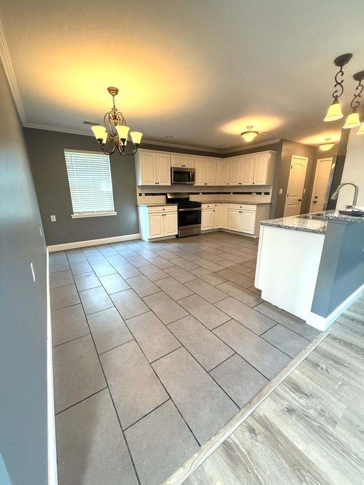 416A Elm St - Photo 4 of 13