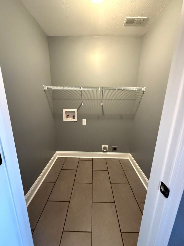 416A Elm St - Photo 5 of 13