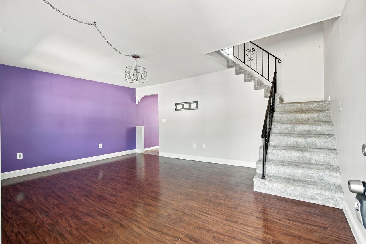 1008 Cloverton Dr - Photo 2 of 20
