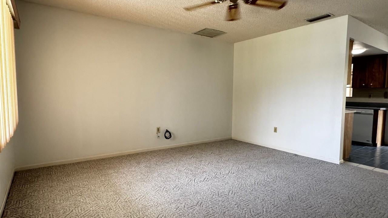 8449 Sw 106th Pl - Photo 3 of 16