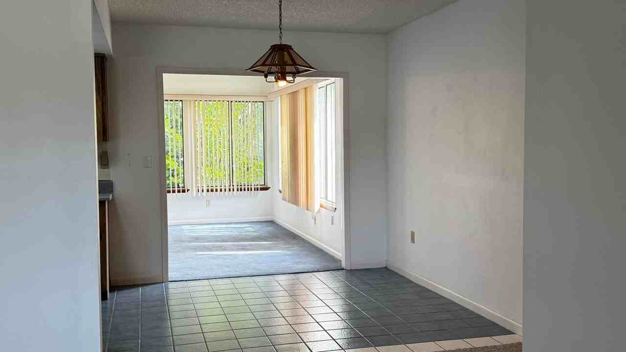 8449 Sw 106th Pl - Photo 5 of 16