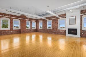 featured image of 755 Westminster St #404