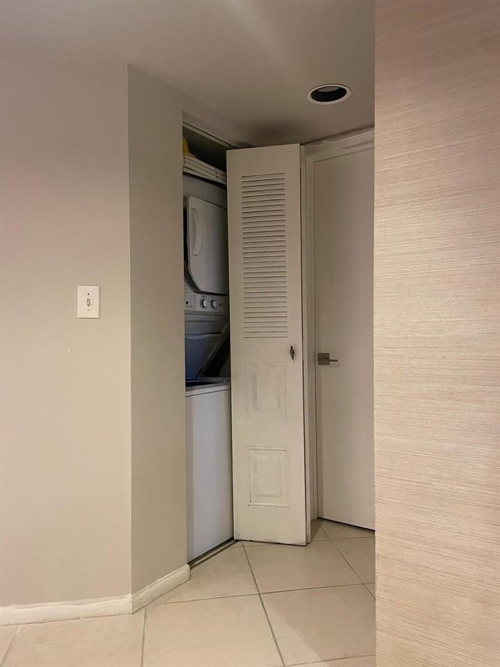 1601 Abaco Dr #C3 - Photo 6 of 32
