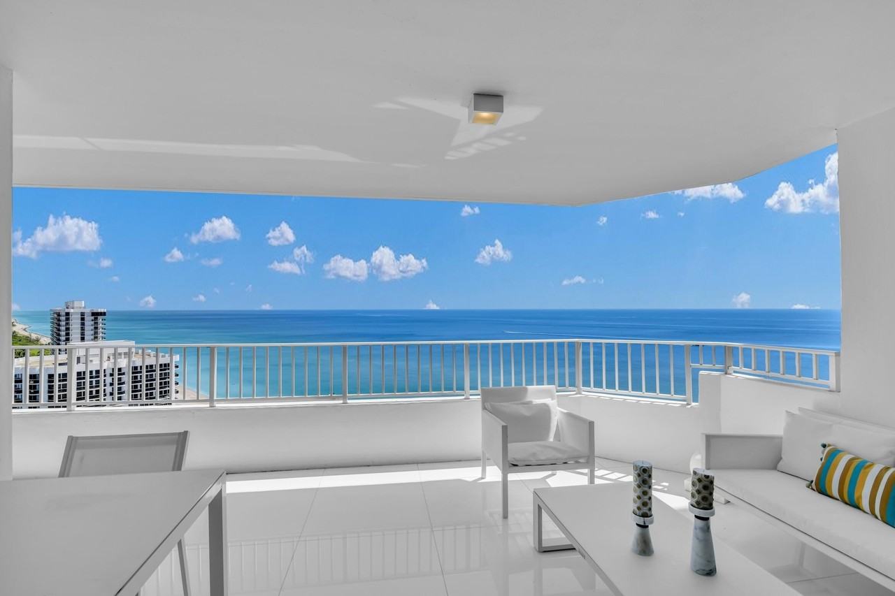 500 S Ocean Blvd #2207 - Photo 3 of 50