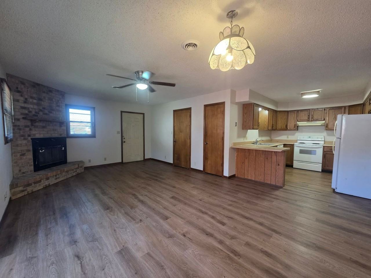1214 Bluestem Dr - Photo 4 of 22