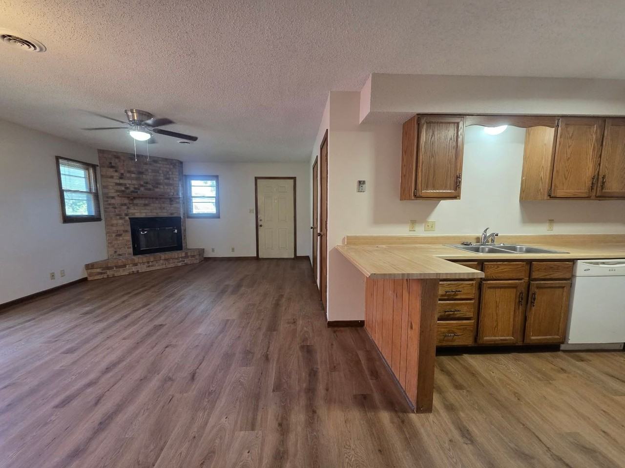 1214 Bluestem Dr - Photo 7 of 22