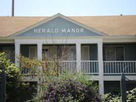 featured image of 310 W Chapel St #B