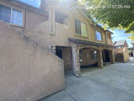 featured image of 4203 W Walnut Ave