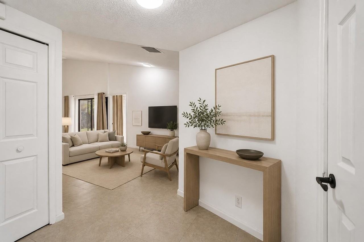 820 Nw 21st Way #820 - Photo 5 of 50