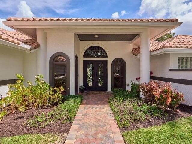 3700 Embassy Dr - Photo 2 of 40