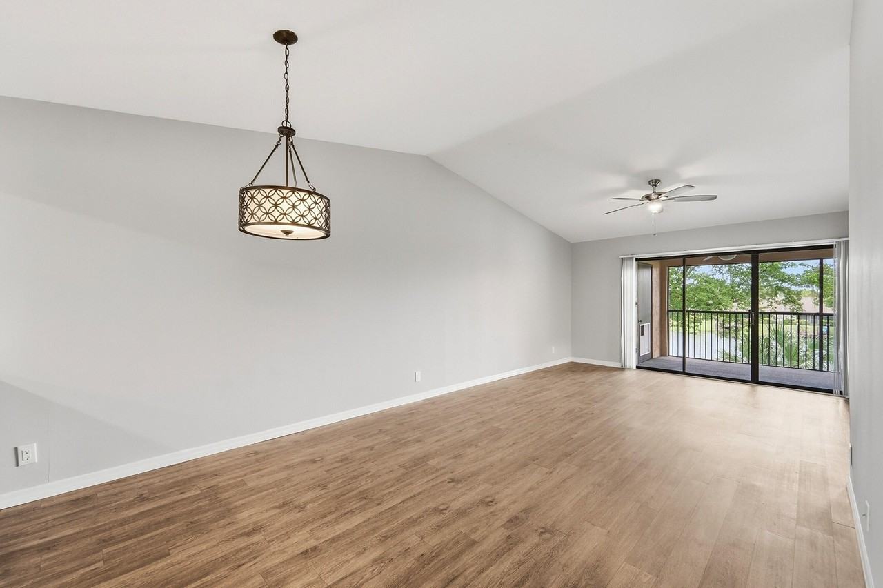 1033 Banks Rd #203 - Photo 7 of 18