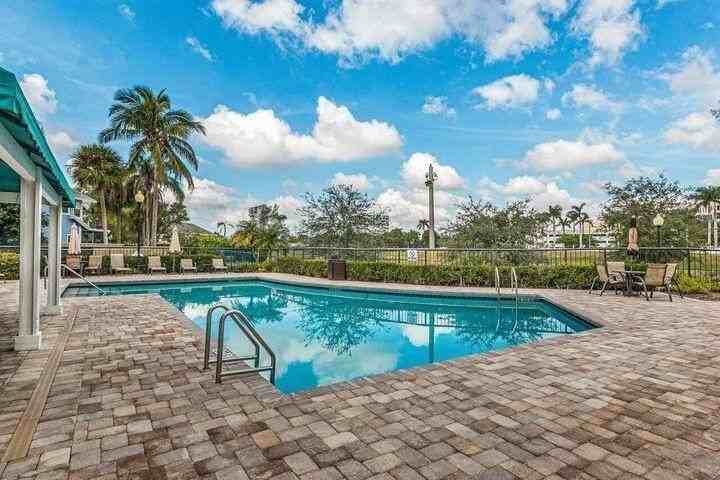 5387 Grand Park Pl #5387 - Photo 6 of 32