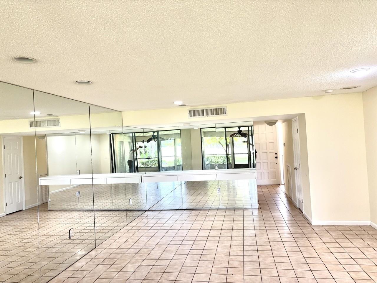 4807 Esedra Ct - Photo 2 of 33
