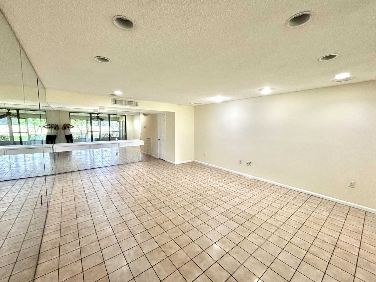 4807 Esedra Ct - Photo 4 of 33