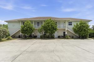 featured image of 105 2nd St #1