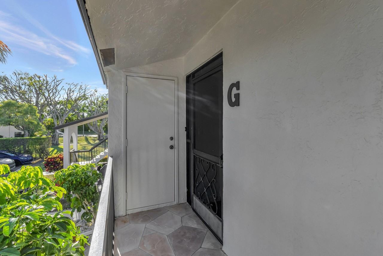 5943 Areca Palm Ct #G - Photo 4 of 47