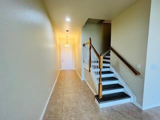 25 Beechdale Ln - Photo 2 of 22