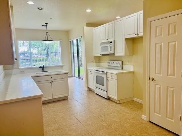 25 Beechdale Ln - Photo 7 of 22