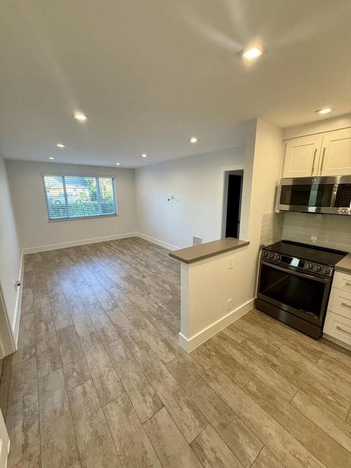 3805 S Olive Ave #1 - Photo 6 of 9