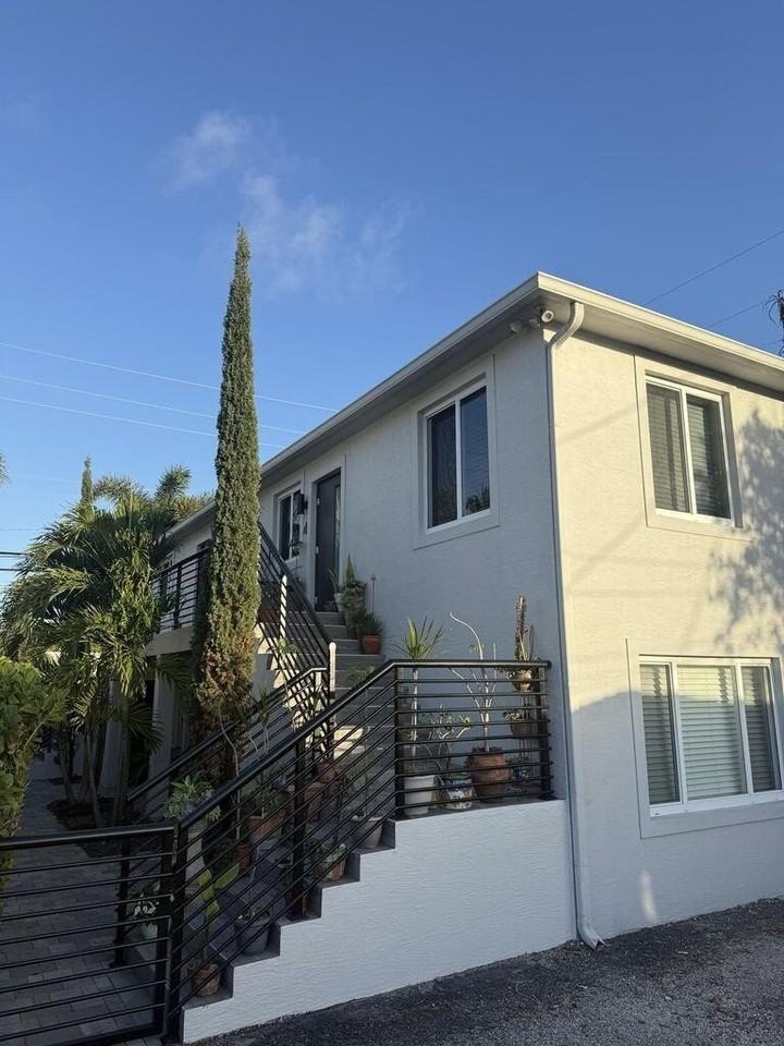 3805 S Olive Ave #1 - Photo 7 of 9