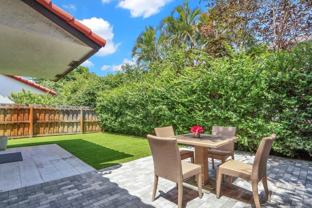 13483 Fountain View Blvd - Photo 1 of 1