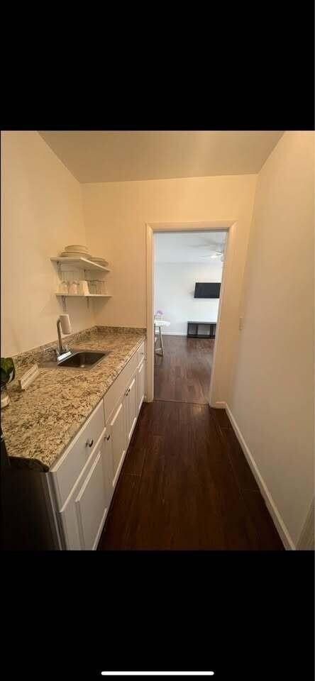 630 N J St - Photo 6 of 7