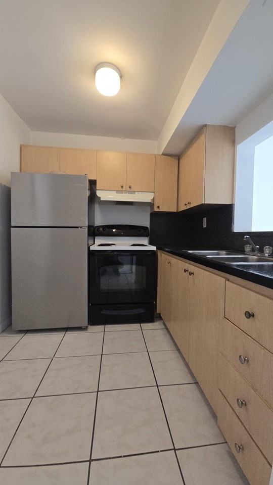 3600 Nw 21st St #203 - Photo 4 of 11
