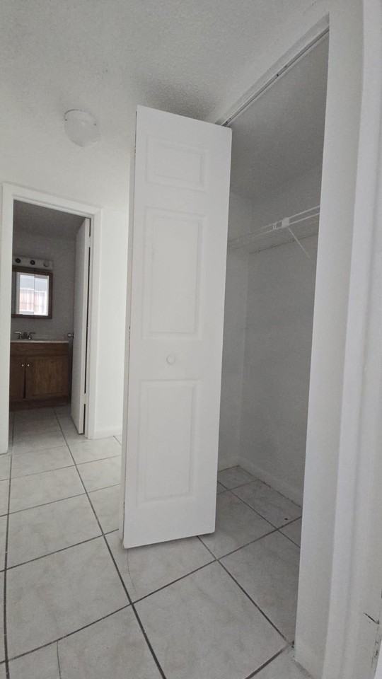 3600 Nw 21st St #203 - Photo 7 of 11