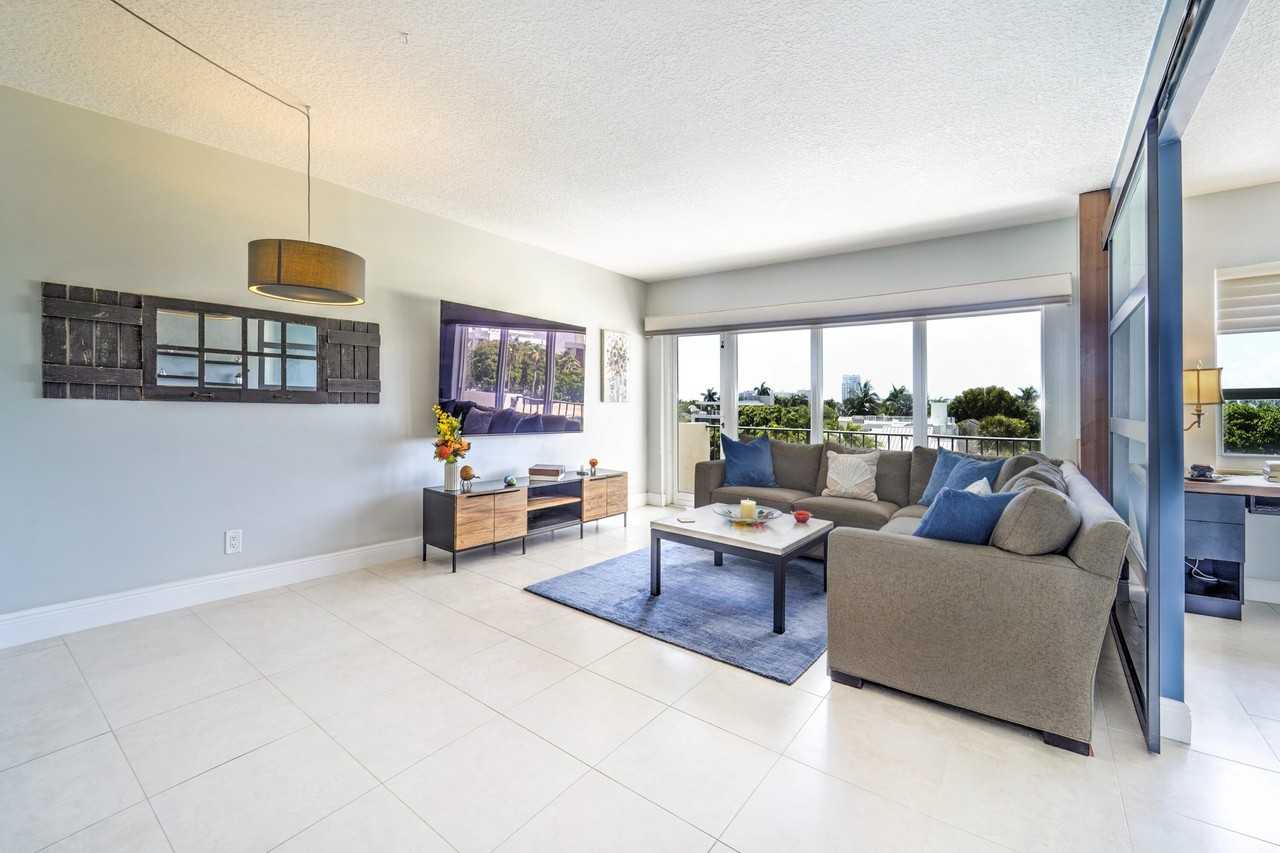 2500 E Las Olas Blvd #403 - Photo 6 of 33