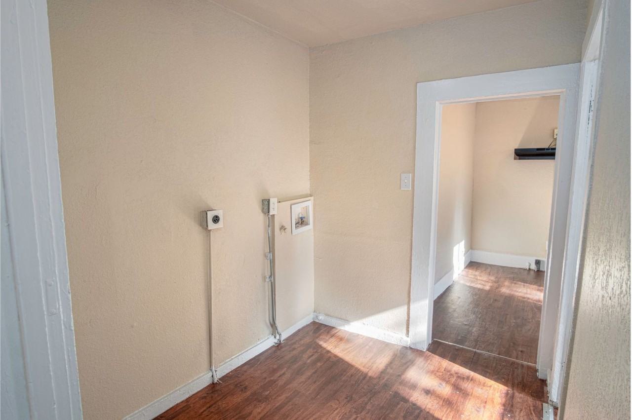 1216 Paso Hondo - Photo 2 of 8
