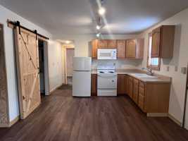 featured image of 405 E Jefferson St