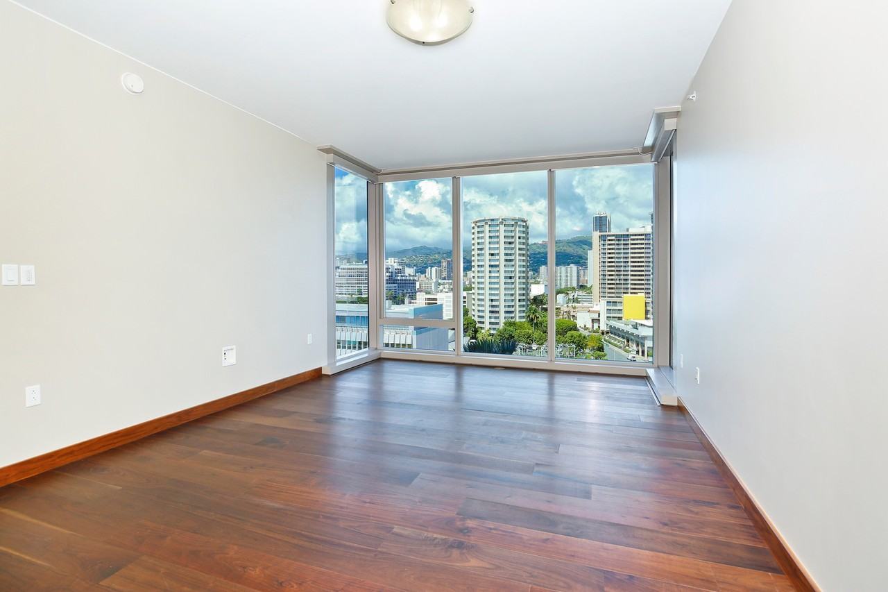 1555 Kapiolani Blvd #815 - Photo 4 of 17