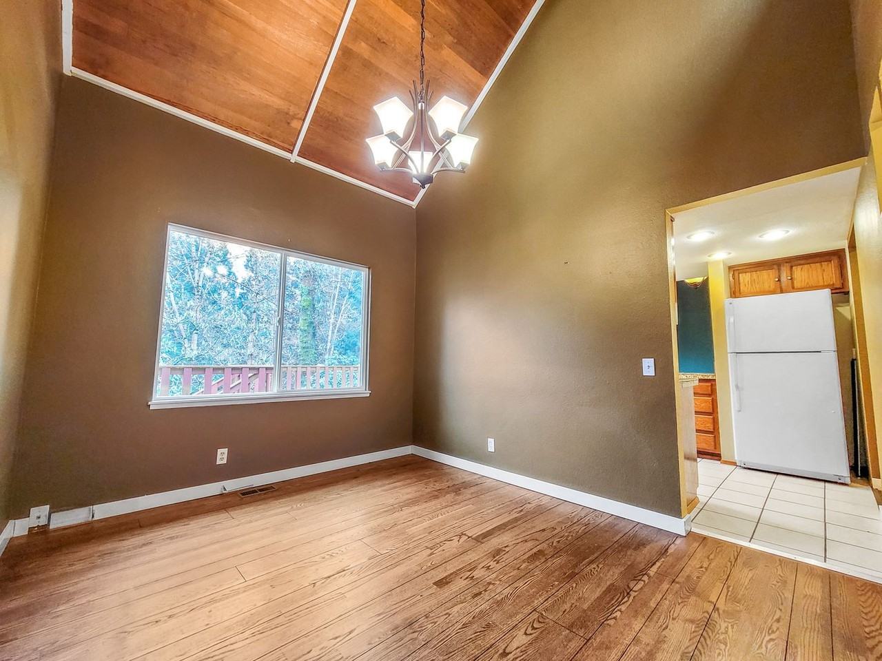 7506 146th Ave Ne - Photo 6 of 25