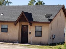 featured image of 123 N Avenue E