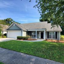 5227 Abbott Cir - Photo 1 of 1