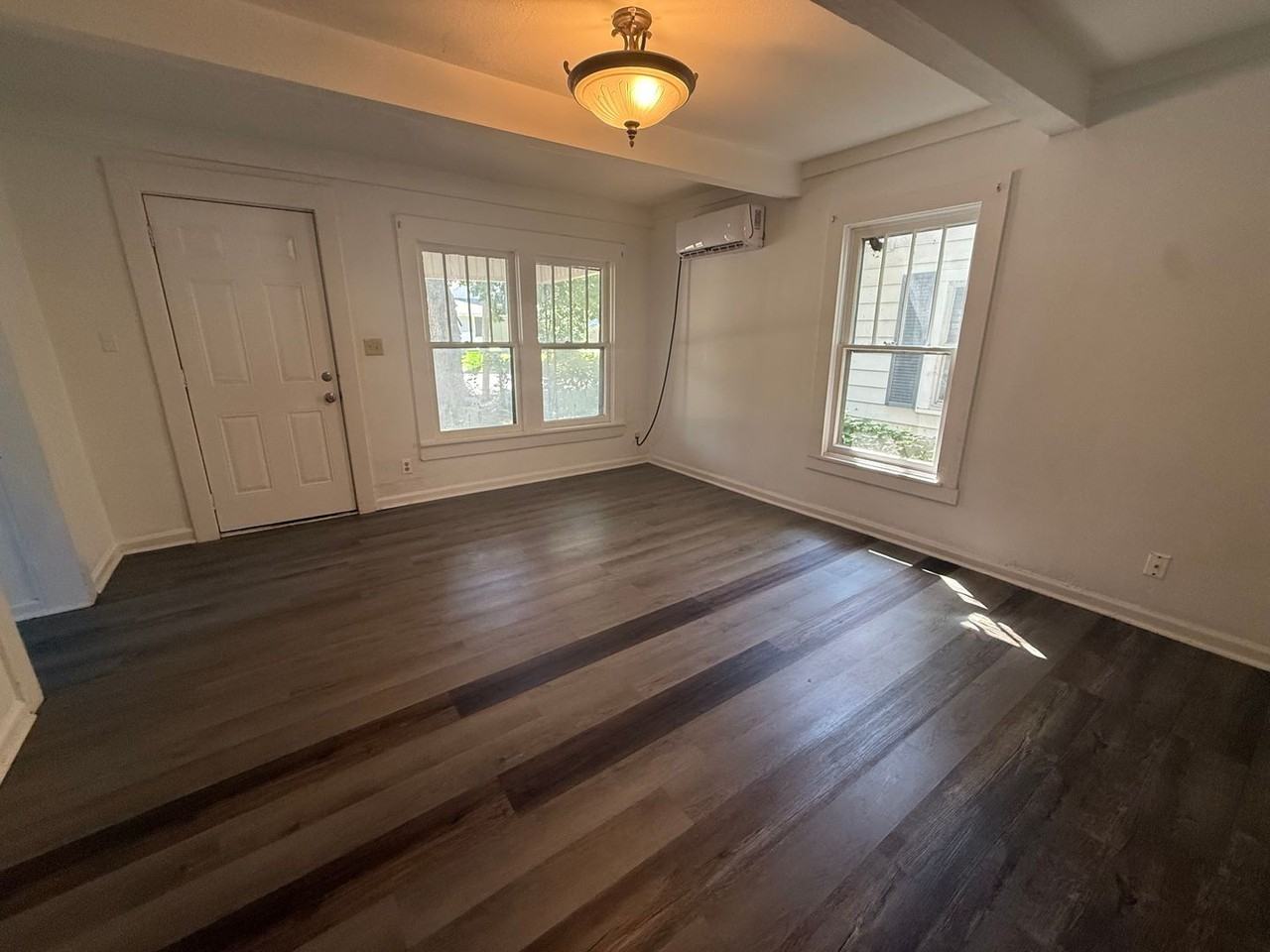 853 S Nettleton Ave - Photo 2 of 10