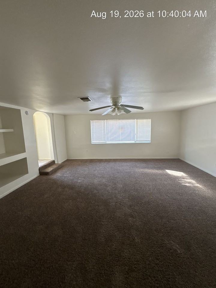 2245 W Harvard Ave - Photo 4 of 26