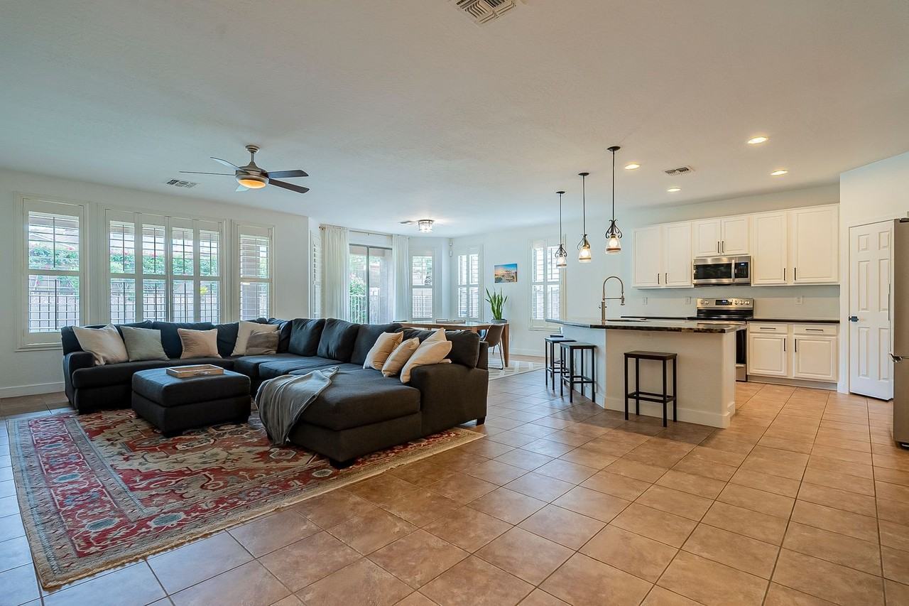 1819 E Fawn Dr - Photo 6 of 50