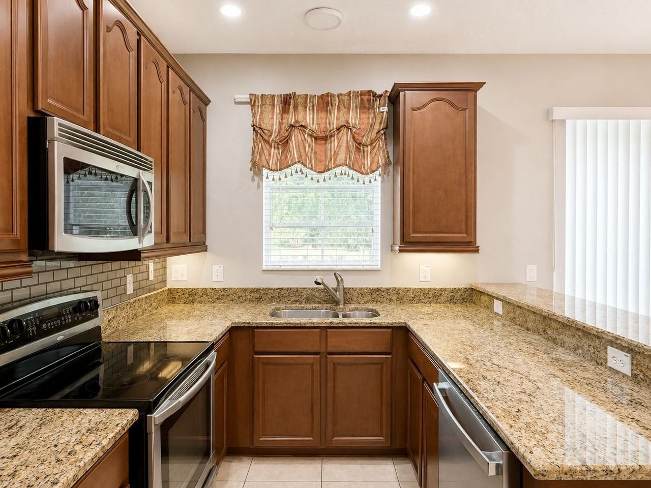 4851 Fiorazante Ave - Photo 3 of 14